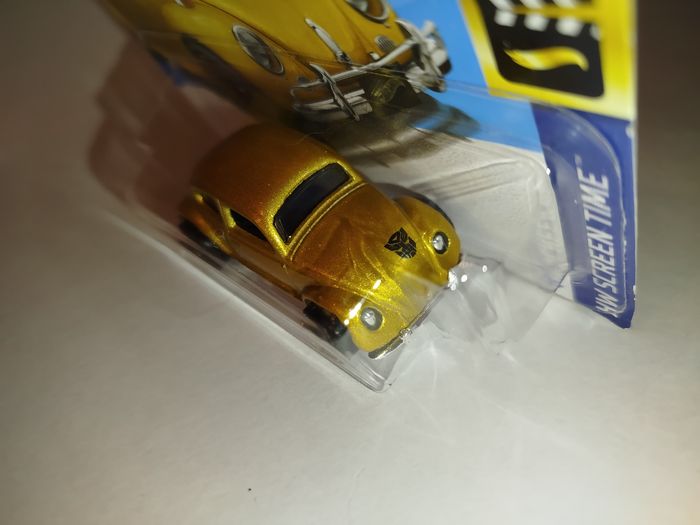 Hot Wheels Bumblebee Transformers 2024 - photo numéro 4