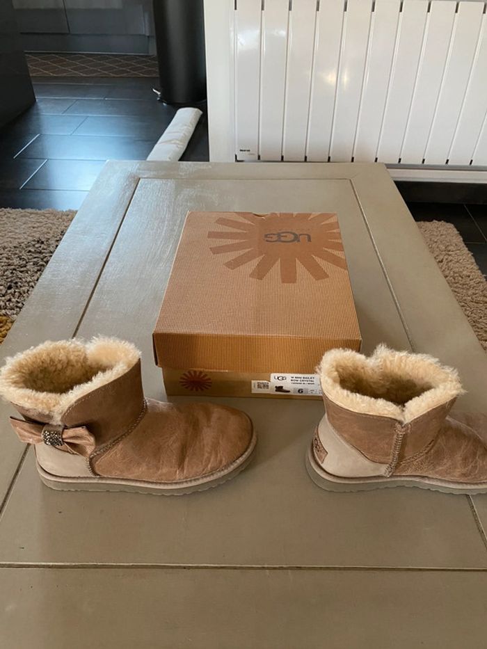 Mini Ugg Swarovski beige Clair bi colore taille 37 - photo numéro 5