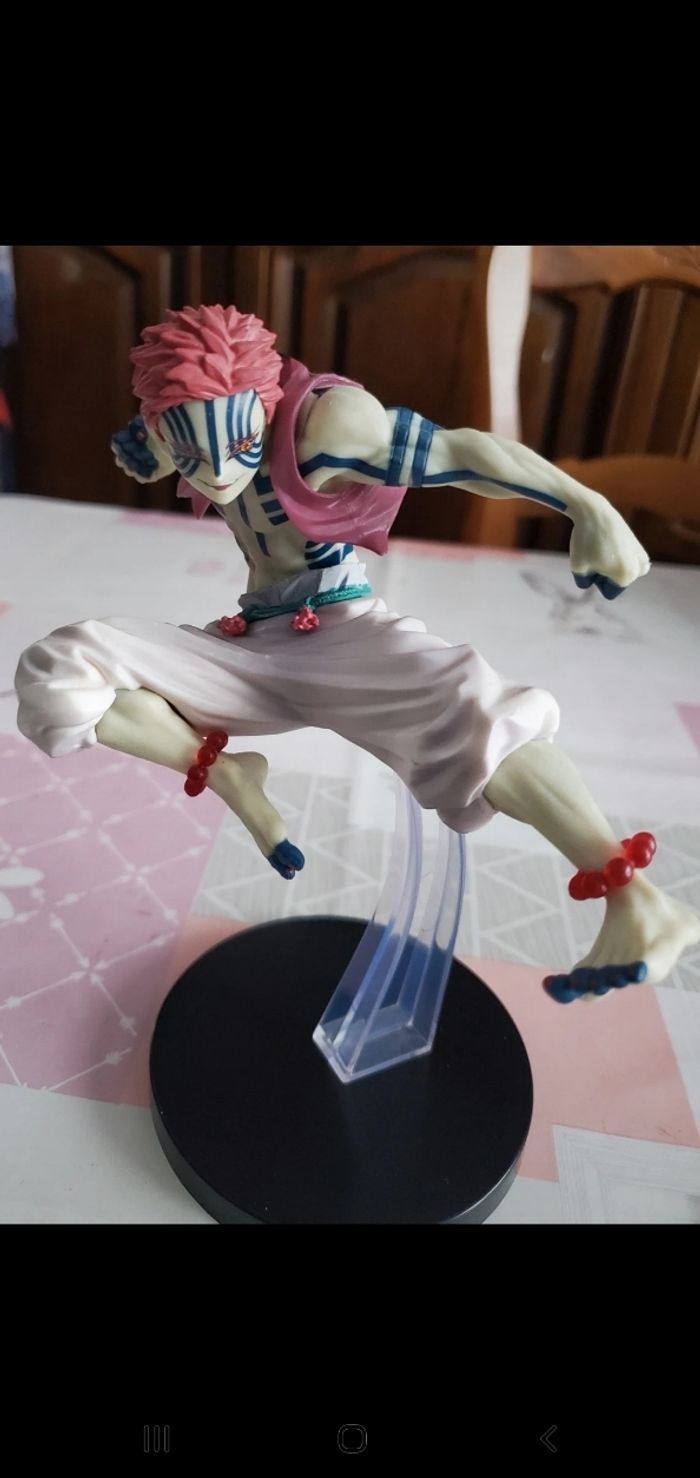 Figurine demon slayer akaza officielle & ichiban - photo numéro 1