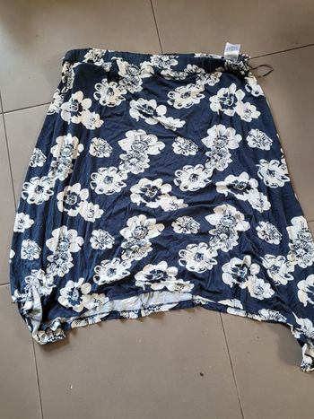 Jupe viscose taille 52/54 bon prix