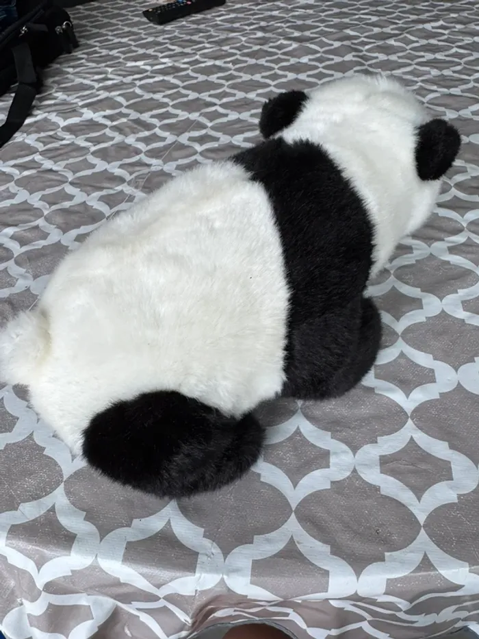 Très belle peluche panda - photo numéro 2