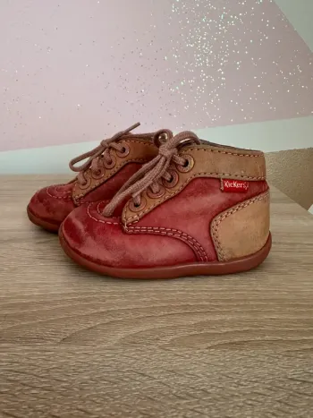 Chaussures de marche kickers