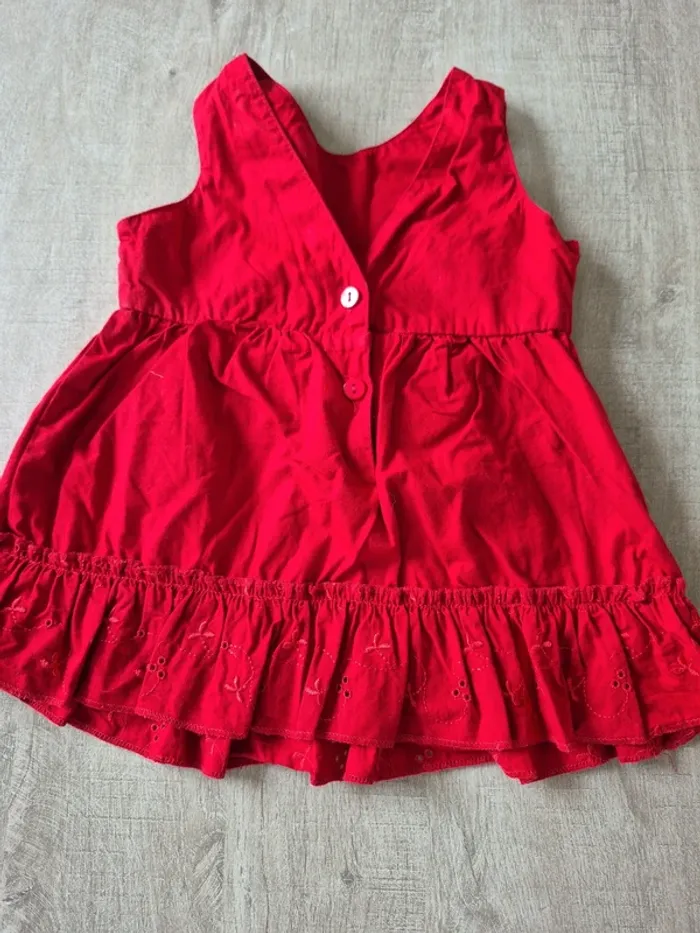Robe rouge - photo numéro 2