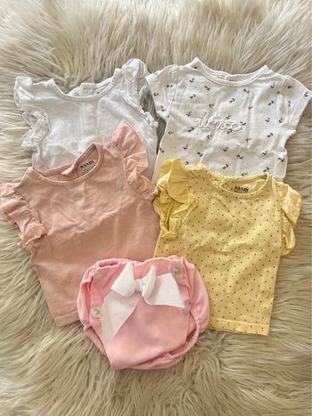 Fille 👧🏻 Lot 1 mois été - 4 tshirts + 1 short bloomer