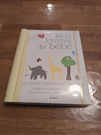 Mon journal de bébé neuf sous blister