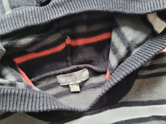 Pull à capuche bestway 4 ans - photo numéro 4