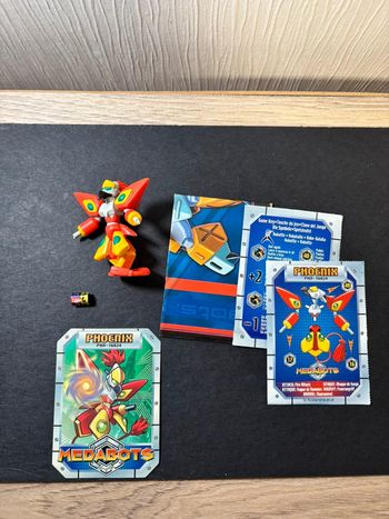 Jouet figurine action figure vintage Hasbro takara medabots , phoenix phx-16824