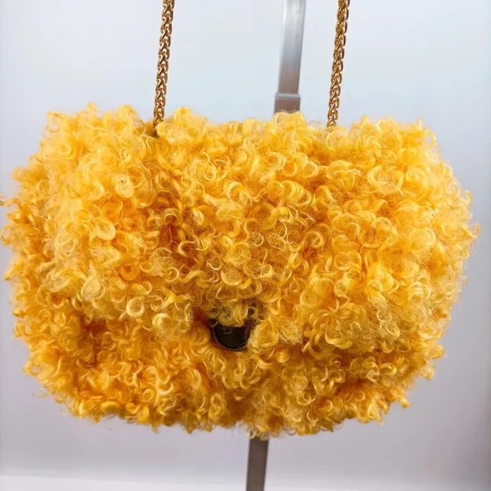 Sac peluche jaune bouclettes à chaîne – look tendance original S021 - photo numéro 2