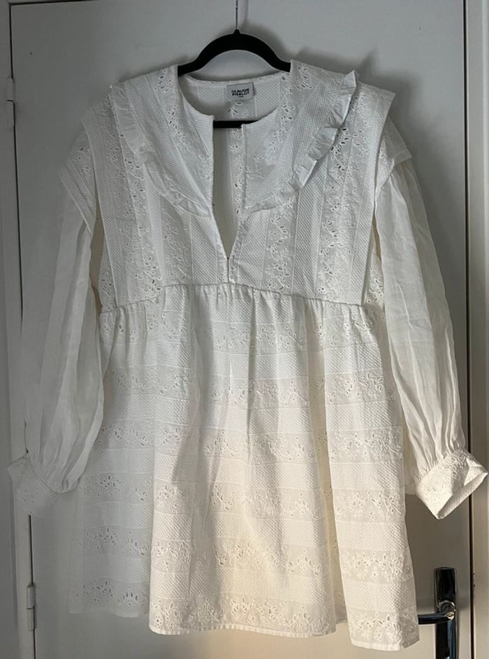 Robe Russa Blanche Brodée Claudie Pierlot Taille 42 - photo numéro 9