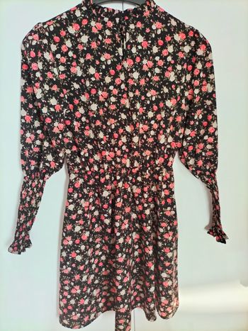 Jolie robe fleurie T38 