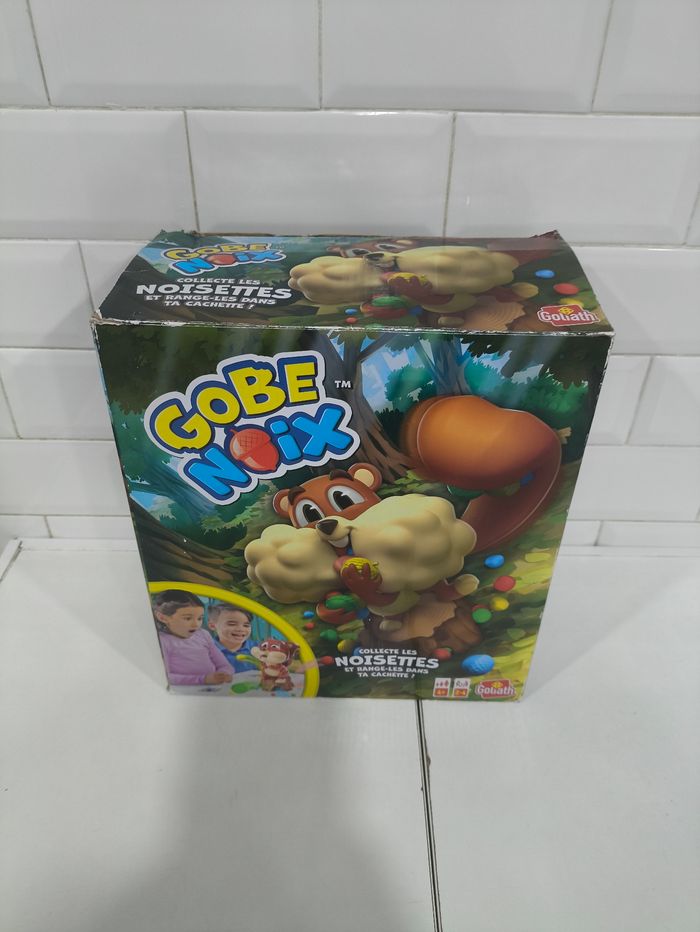 Jeu de société Gobe Noix