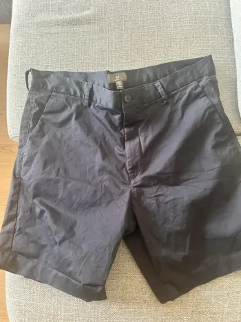 Short chino homme H&M taille 36