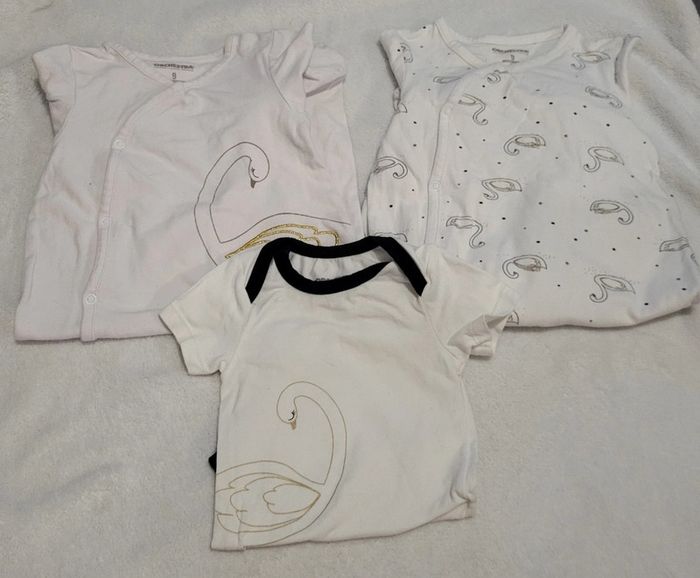 Lots vêtements cygnes