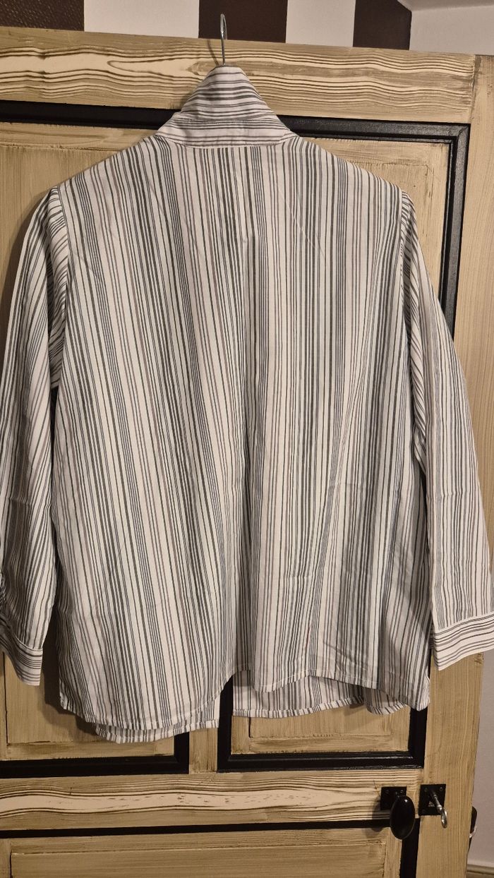 Chemise - photo numéro 4