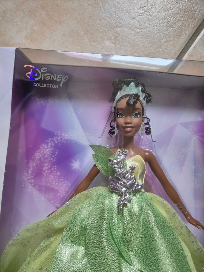Princess Tiana neuve robe verte a paillettes Disney collector mattel - photo numéro 2