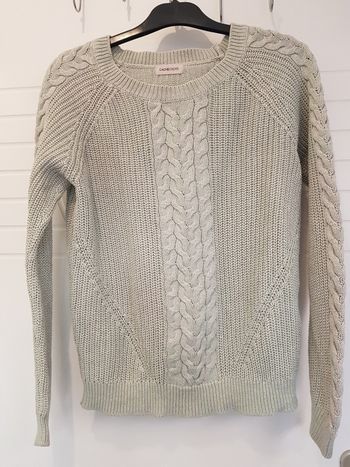 Pull en maille vert pailleté