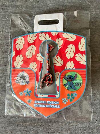 Clé pin’s édition collector Stitch