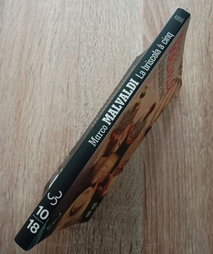 Marco Malvaldi 🪅 La briscola à cinq - photo numéro 3