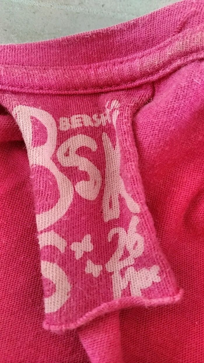 Tee shirt avec papillons Bershka - photo numéro 3