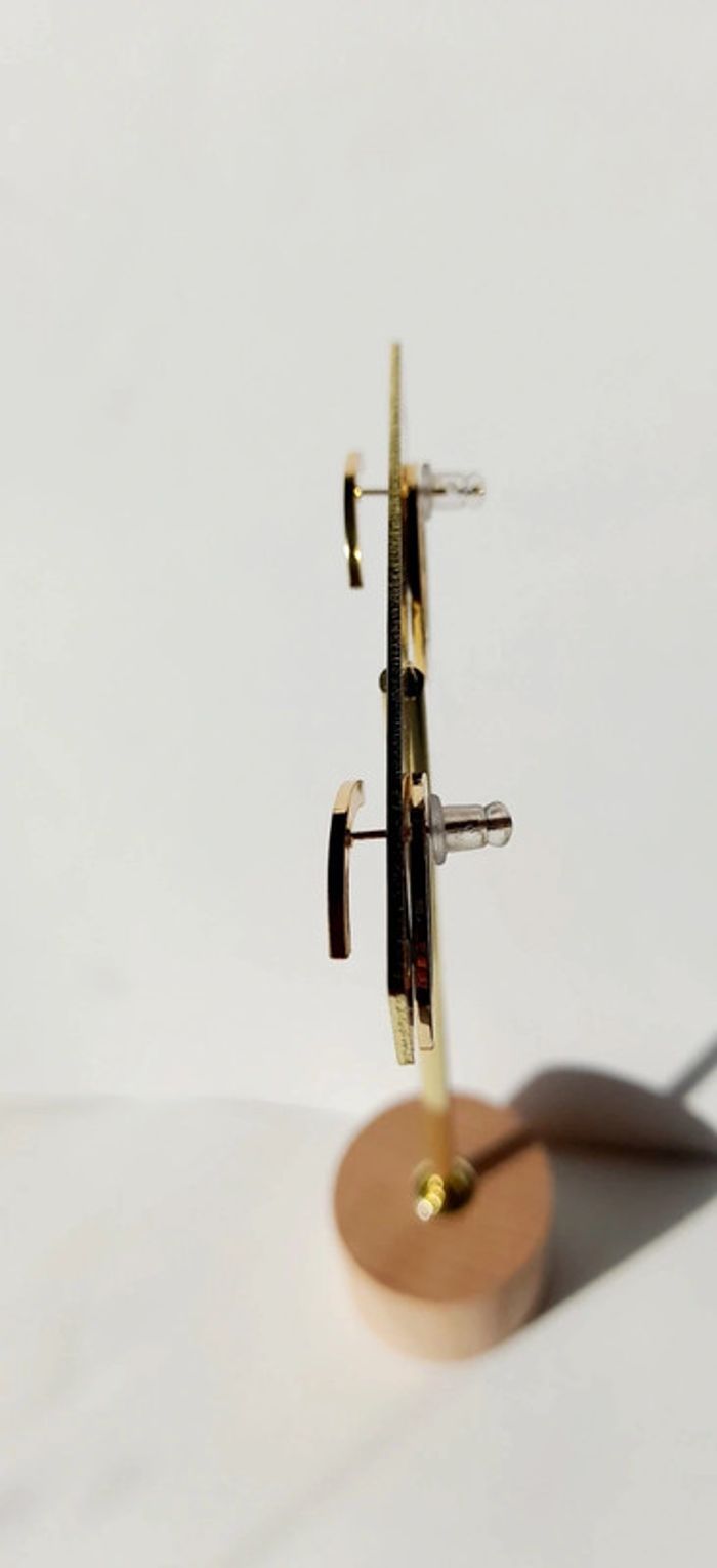 Boucles d oreilles circulaires originales - photo numéro 3