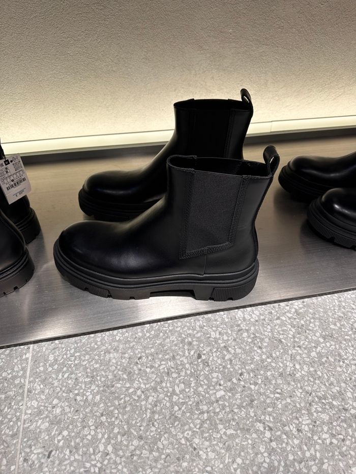 Bottes homme stylé de luxe taille