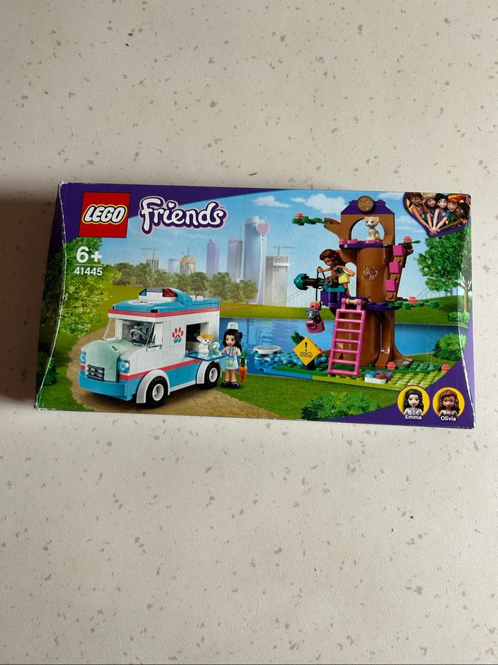 Lego friends