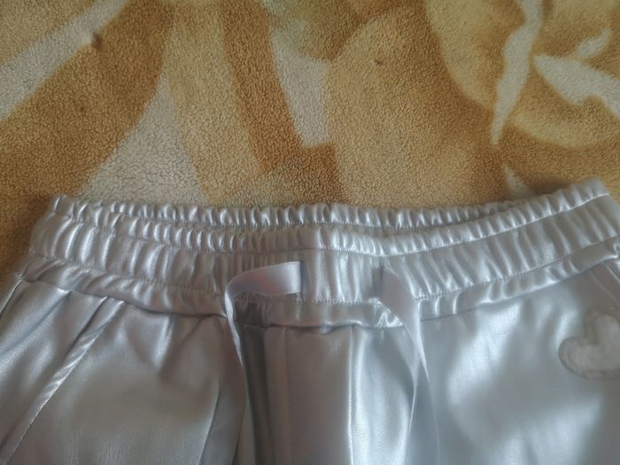 Pantalon argenté - photo numéro 5