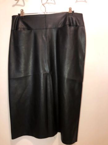 🌹Jupe droite simili cuir🌹