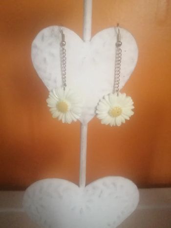 🌸Boucles d'oreilles longue chaîne et marguerite Tendance 2022 "Etsy"Neuves 🌸