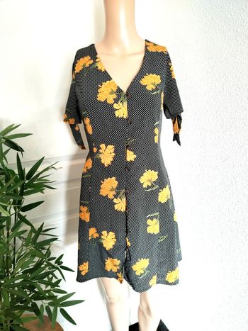 Robe Primark fleurie taille 36 très bon état
