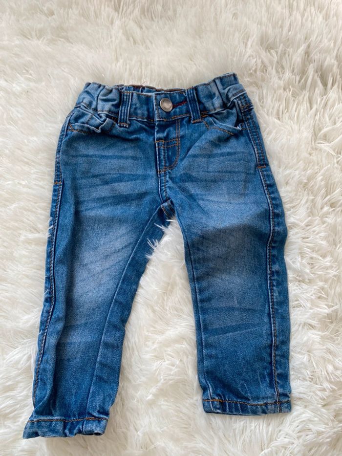 Jean 6 mois