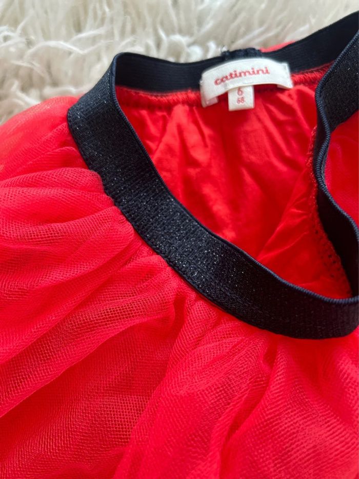Fille 👧🏻 Jupe de fête en tulle rouge/noir - catimini taille 6 mois - photo numéro 5