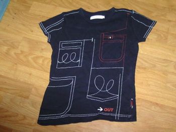 Tee shirt CACHE CACHE noir décos rouges et blanches 38 TBE