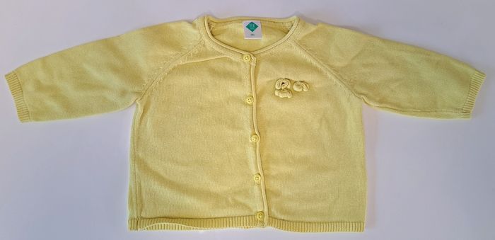 Lot de 4 gilets fille 6 mois TBE - photo numéro 6
