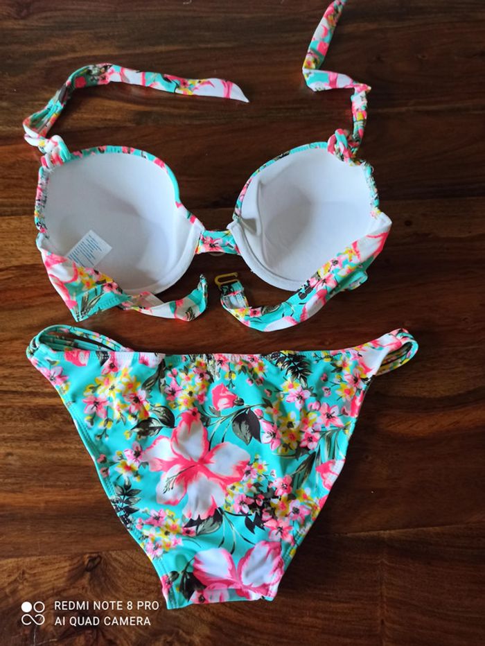 Maillot de Bain Femme 2 pièces Taille 38 - photo numéro 2