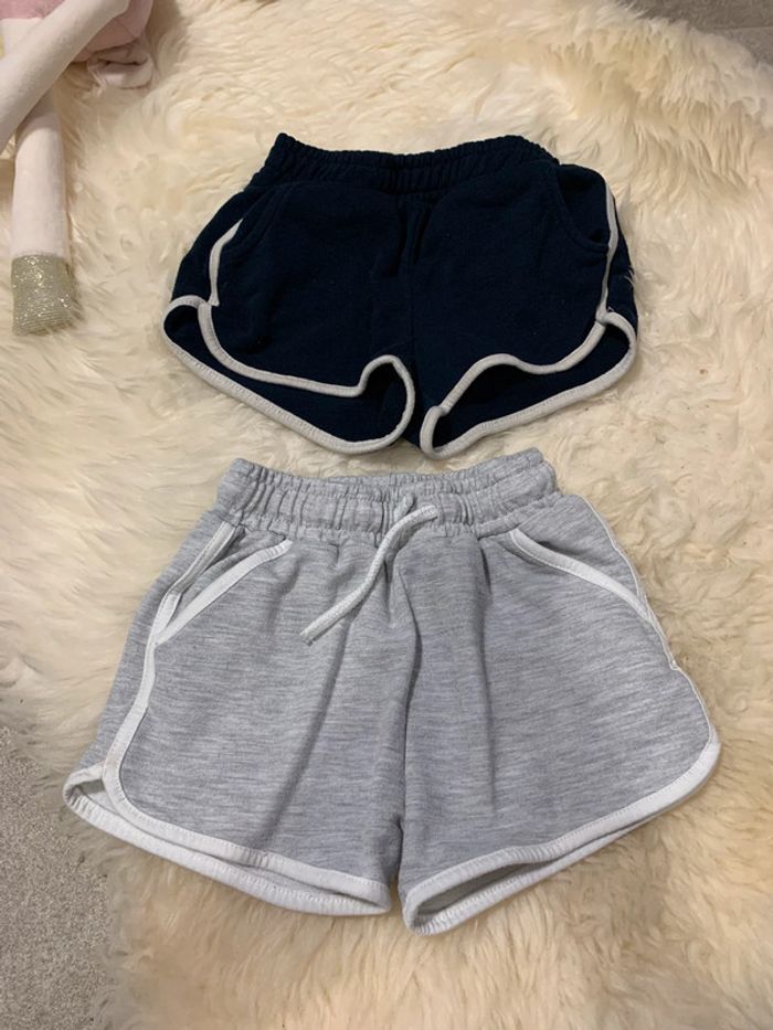 Lot 2 shorts 5 ans