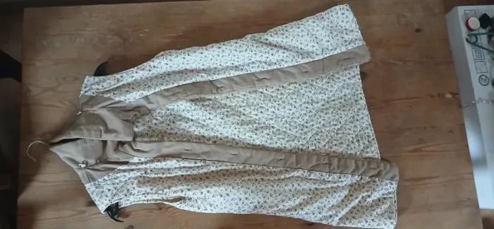 Long manteau beige - photo numéro 7