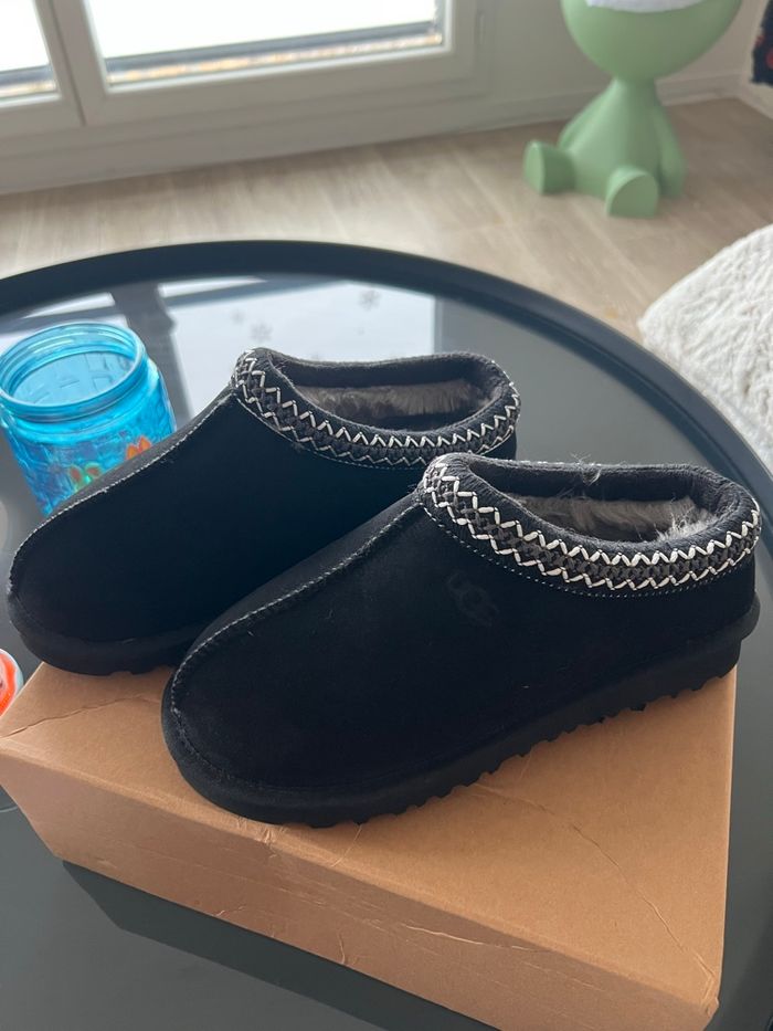 Ugg black 🖤 taille 37 - photo numéro 4