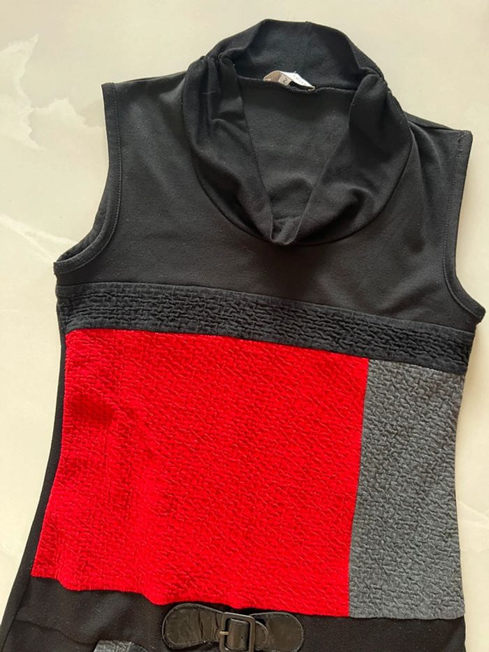 Tunique Armand Thierry taille 2 - photo numéro 2