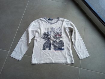 Tee shirt