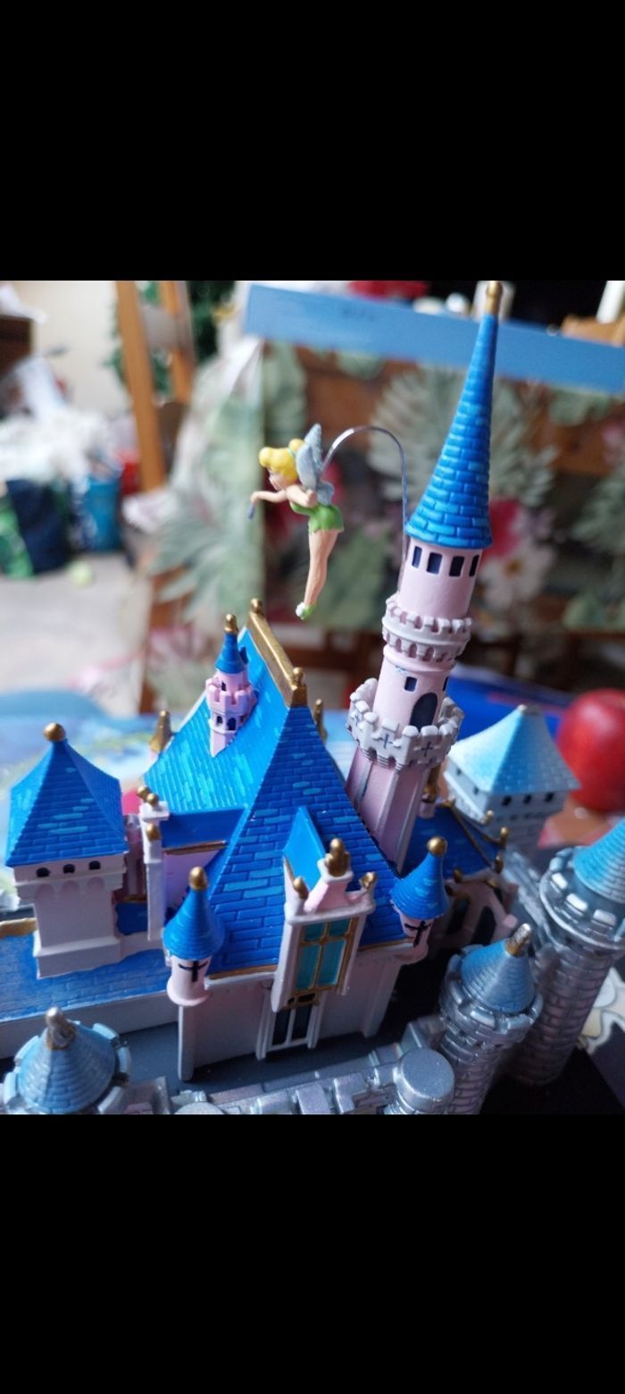 Figurine chateau 100 ans anniversaire disney la belle au bois dormant, aurore - photo numéro 6
