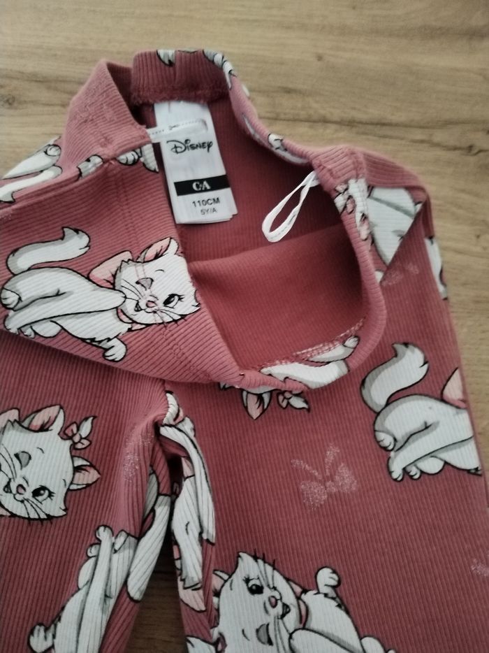 Lot de 2 leggings aristochats neufs 5ans - photo numéro 3