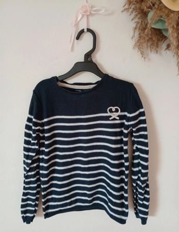 Pull rayé fille 8 ans