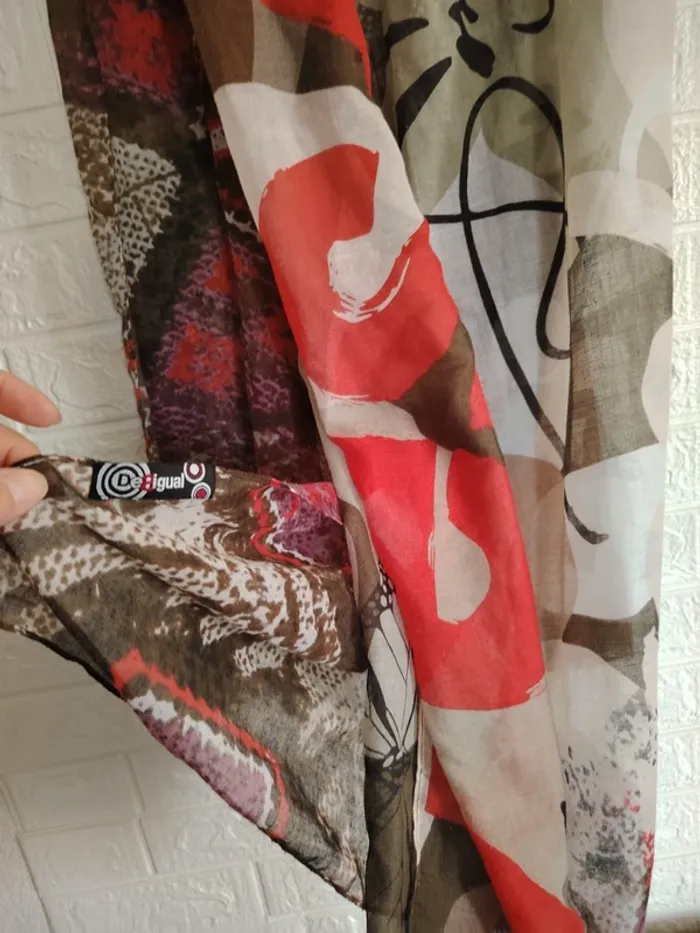 Ensemble 3 pièces femme, jupe, tee-shirt et foulard - photo numéro 15