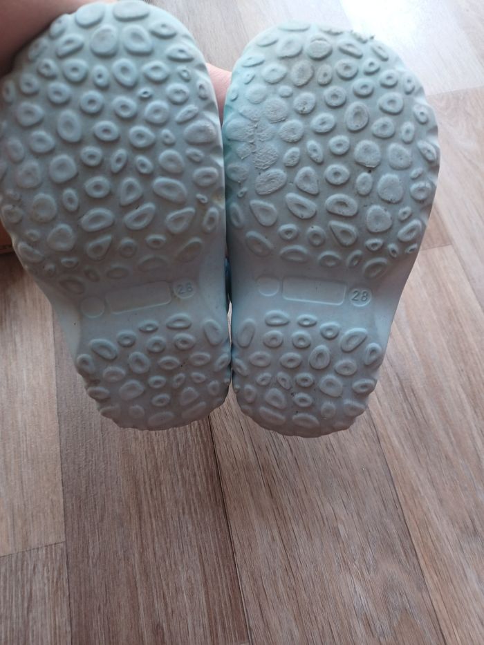 Chaussures de plages t28 - photo numéro 4