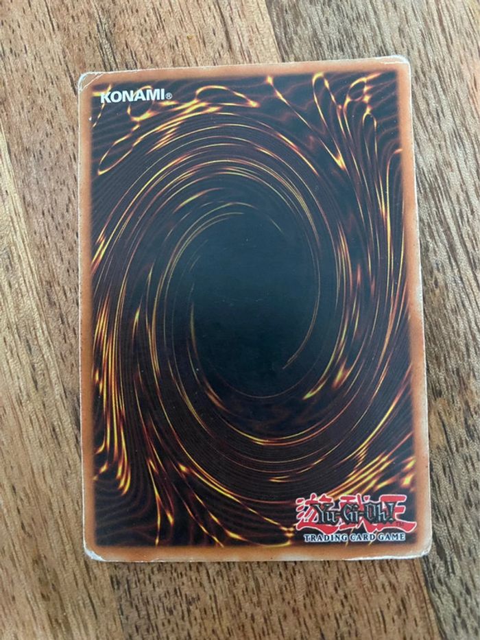 Carte Yu-Gi-Oh! Jarre de capture du dragon DDY-F040 1996 - photo numéro 2