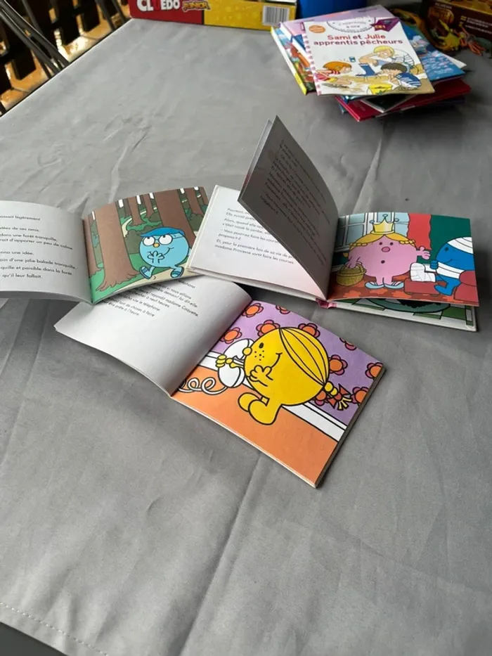 3 livres MR et Mme + figurine - photo numéro 3