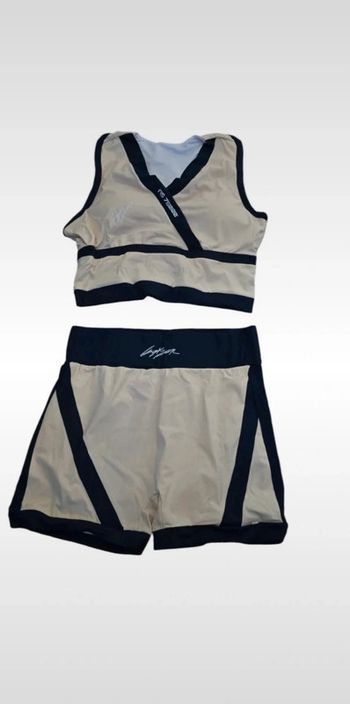 Ensemble de sport femme