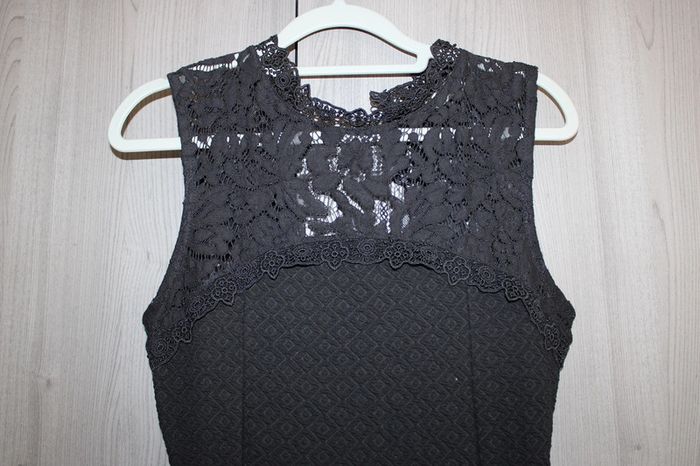 Petite robe noire - photo numéro 2