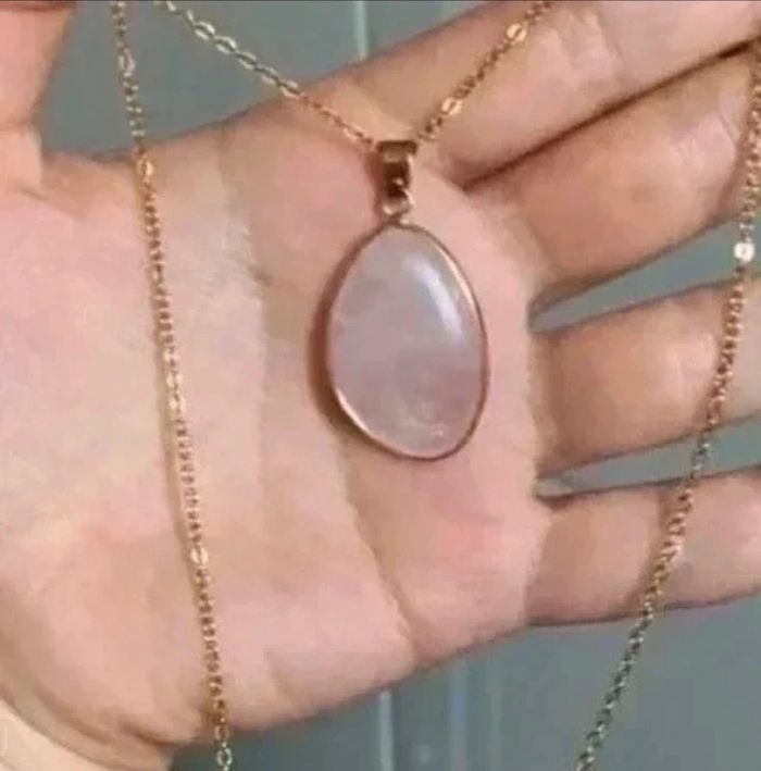 Collier pendentif pierre rose - photo numéro 3